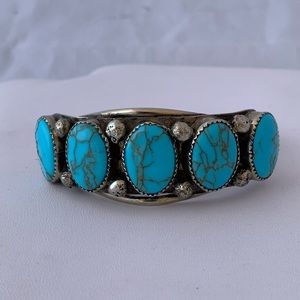 Turquoise and Sterling Silver Navajo bracelet signed DD